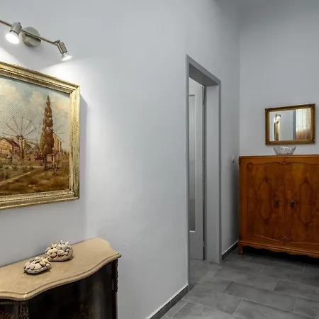 Plumeria Rhodes City